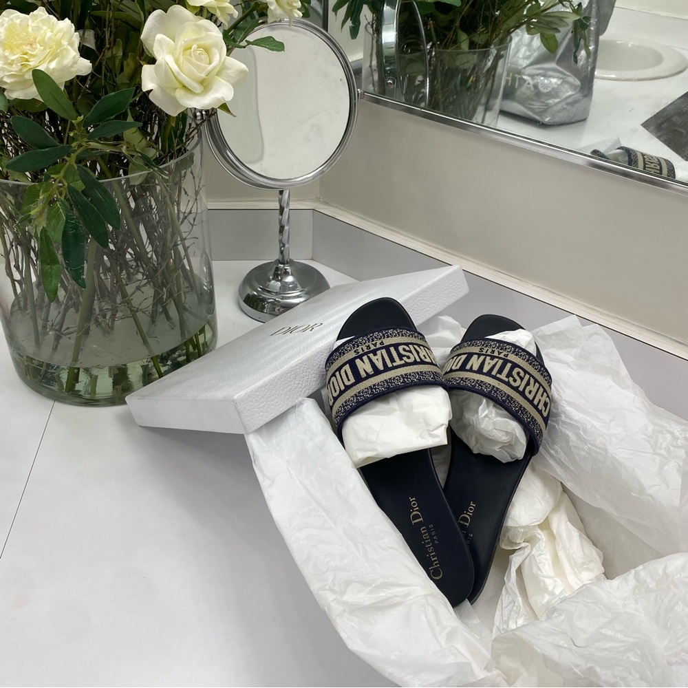 Dior Dway Slides, All included